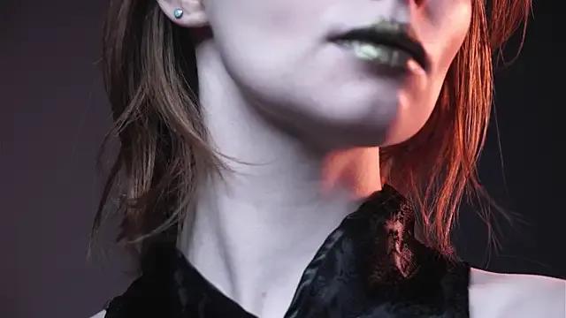 ginger_hugs on StripChat 