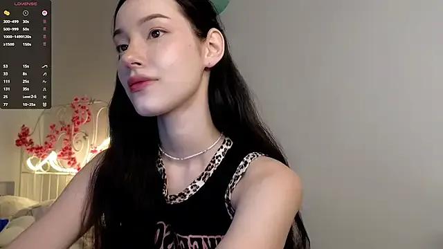 StripChat glamourr is Freechat glamourr — squeeze my booty