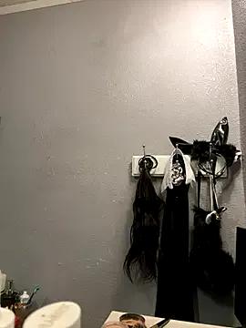 goddessmissmia on StripChat 