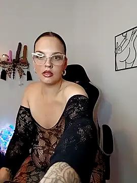 JUJUICY- on StripChat 