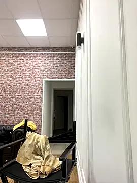 StripChat KiraMyers is Freechat KiraMyers — Show tits