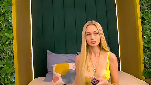 StripChat KristinaDane is Freechat KristinaDane — hello baby