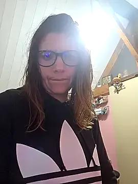 Lina_lou4 — Shower by group show