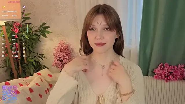 StripChat Lunabate is Freechat Lunabate — make me cum and taste my fingers after