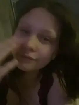 StripChat Lunliss is Freechat Lunliss — Take off sweater