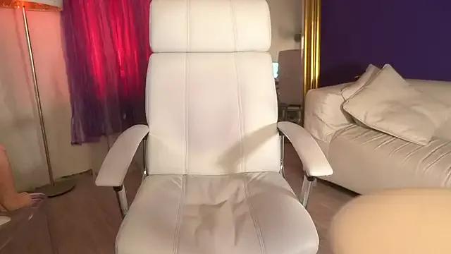 StripChat Margo_Pearls is Freechat Margo_Pearls — Make me smile on my birthday