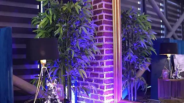 MillaSerene on StripChat 