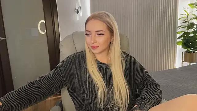 StripChat OhMyEmma is Freechat OhMyEmma — lovense control for last tiper