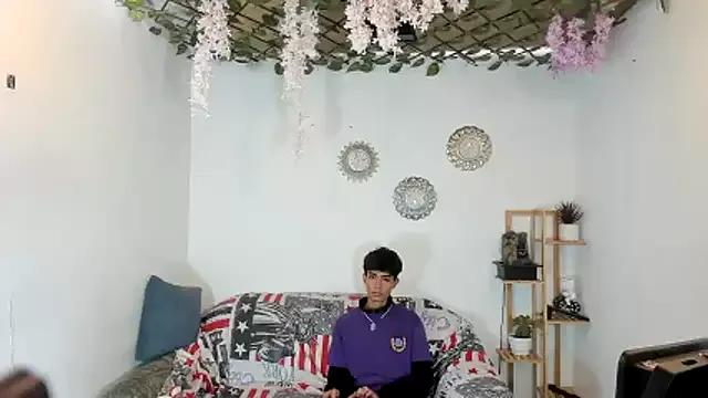 StripChat oliverhot2005 is Freechat oliverhot2005 — SUCK DICK