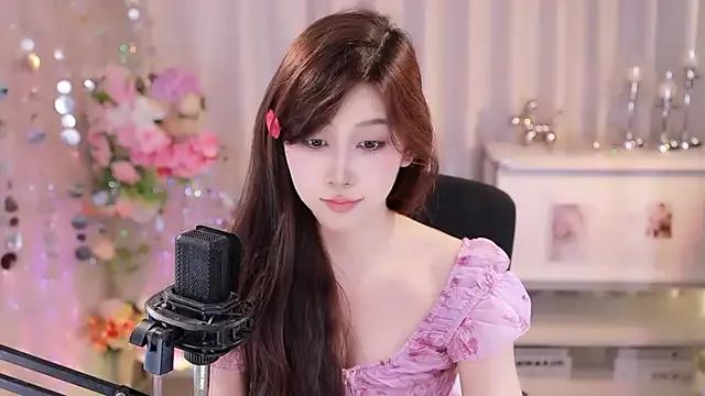 SleepArtist on StripChat 