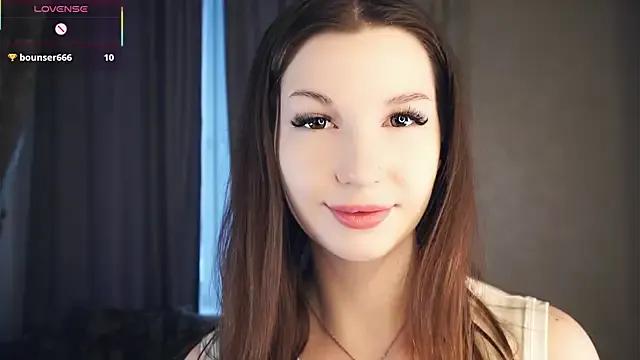 StripChat TheoPeecha is Freechat TheoPeecha — Ice melting on my sensitive nipples