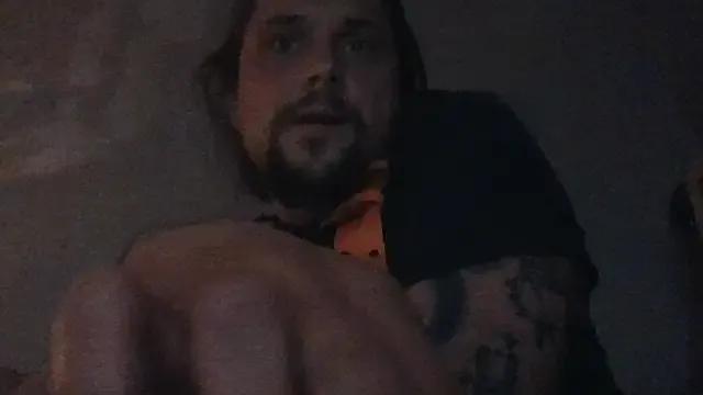 Titilouonlyf69 on StripChat 