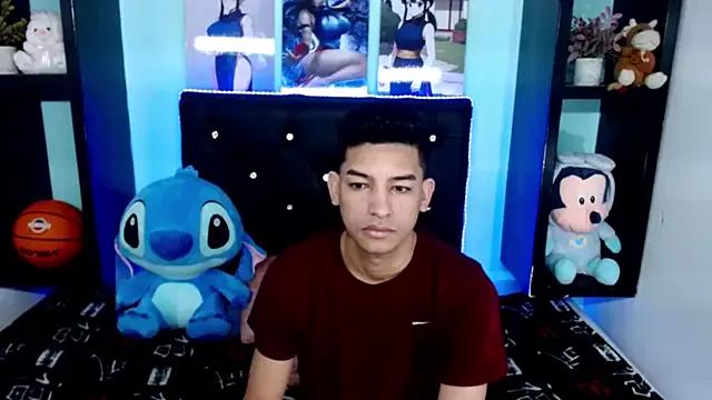 StripChat x_oliver_x is Freechat x_oliver_x — naked